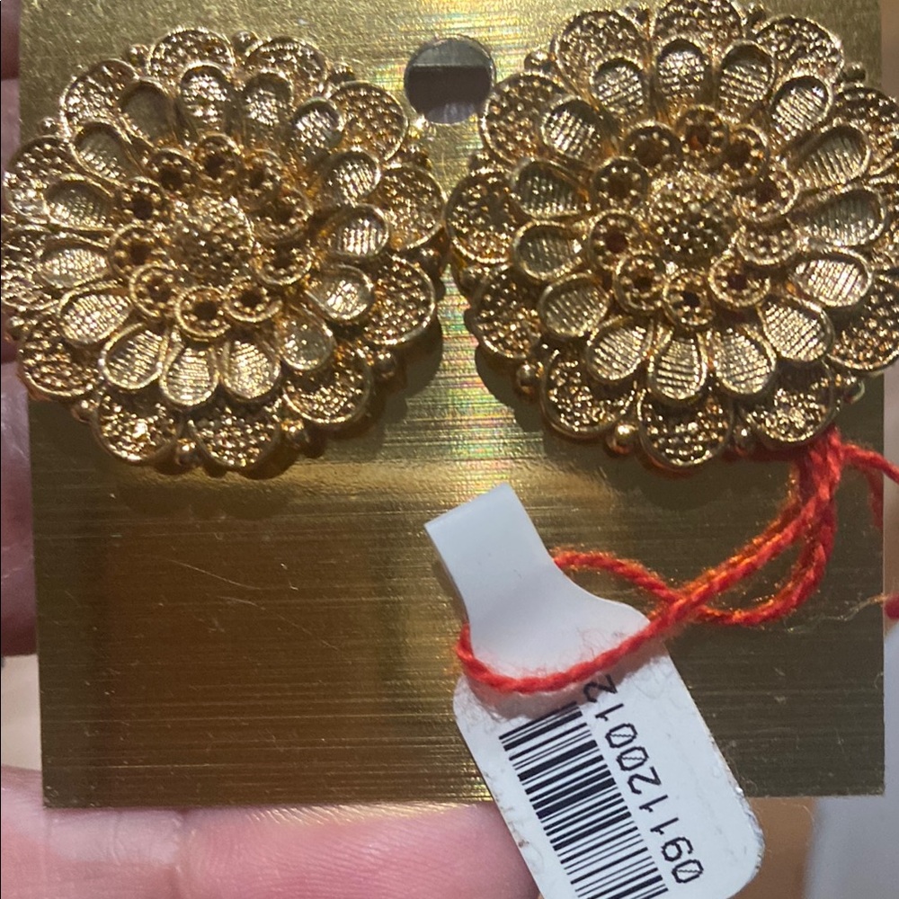 Vintage Gold Filigree Earrings